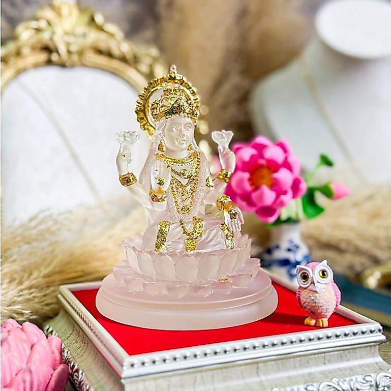 พระแม่ลักษมี องค์ใส 4.3 นิ้ว(ทำพิธีแล้ว) งานสวย ขายดีอับดับ 1 ในร้าน เสริม ความรัก เงินทอง — ของมงคลหมวดไลฟ์สไตล์และของขวัญ