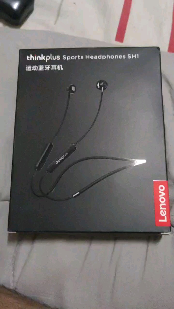 reviewLenovo SH1 หูฟังบลูทูธ Ipx5 แบตเตอรี่ยาว หูฟัง Sports เสียงเบส Neckband Bluetooth 5 0 TWS comment 0