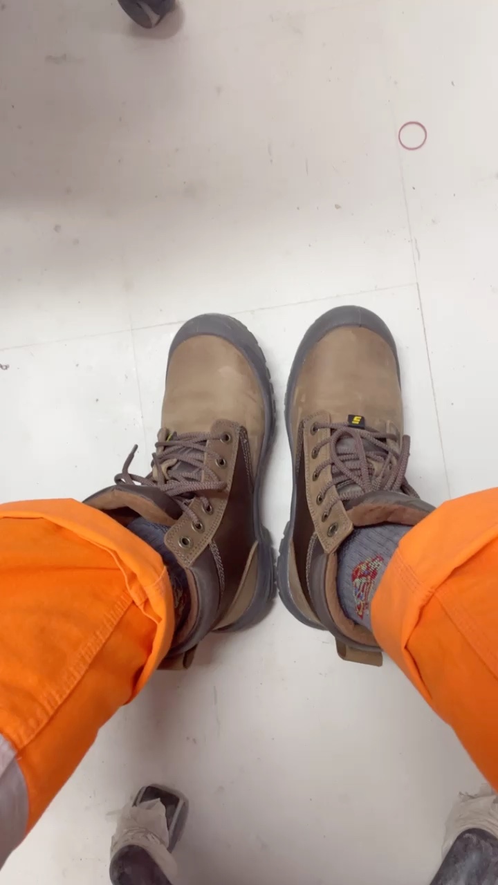 review รับประกัน 3 เดือนSafety Jogger รุ่น DAKAR รองเท้าเซฟตี้หัวเหล็ก พื้นเหล็ก สีน้ำตาล สีดำ comment 0