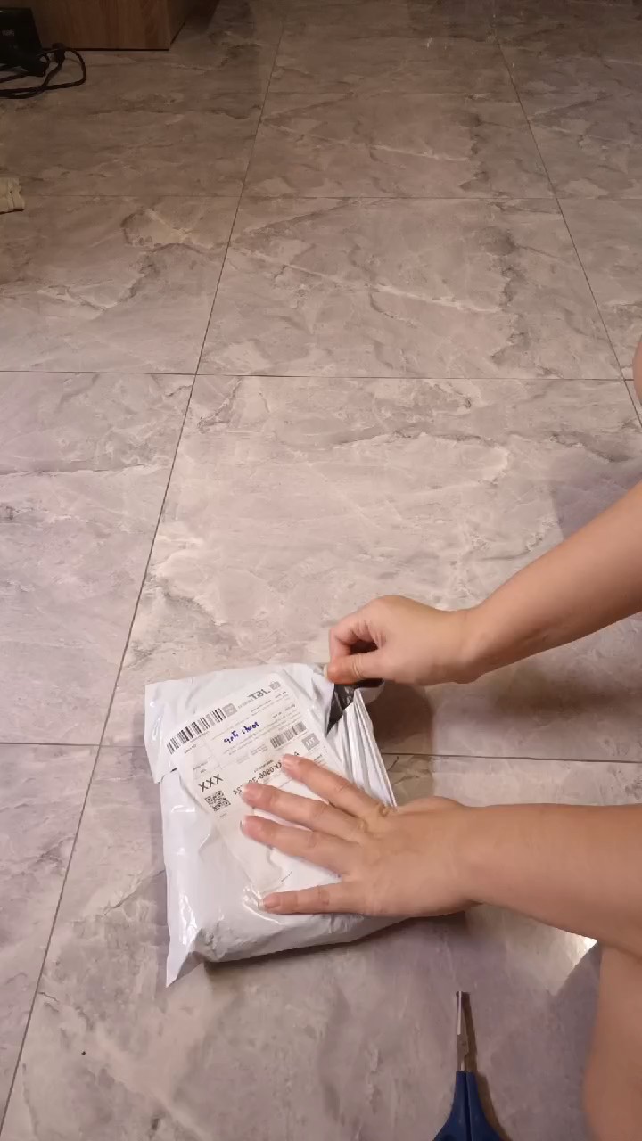 reviewLenovo QE08 รุ่นใหม่ หูฟังบลูทูธไร้สาย หูฟังออกกำลังกาย แบบคล้องคอ หูฟังบลูทูธ comment 0