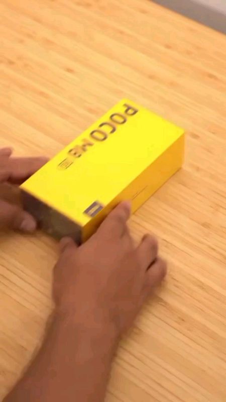 #POCO M8 5G 8+512G แบตเตอรี่ความจุ 5520mAh (typ) จอ 6.77” Flow AMOLED 120Hz ดีไซน์บางเพียง 7.35 มม. ขอบโค้ง 3D