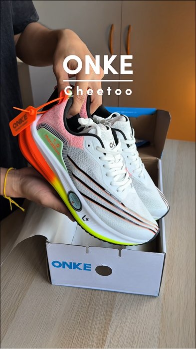 ONKE giày chạy bộ dòng Cheetoo đế mềm, trọng lượng nhẹ, rất thoải mái khi mang #giàychạymộ #giàythểdục #giày #onke #giàychạymộmarathon