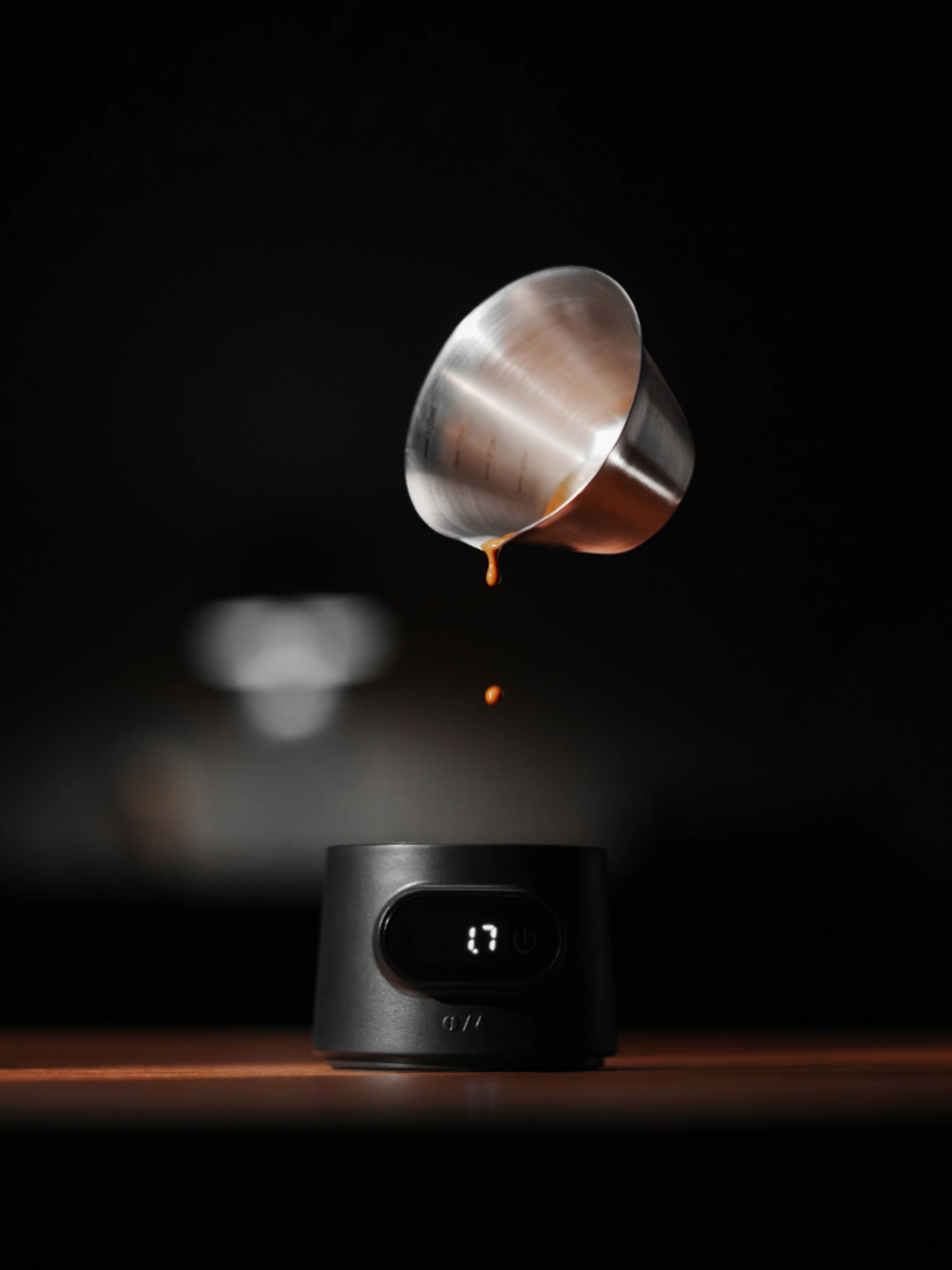 Cup + Scale Có thể sử dụng đa dạng: vừa cân, vừa đo lẫn vừa phục vụ trong một chiếc cốc duy nhất #mhw #onthisday #coffee #cafa #Scale #coffeescale #เครื่องชั่งกาแฟ #ตาชั่ง